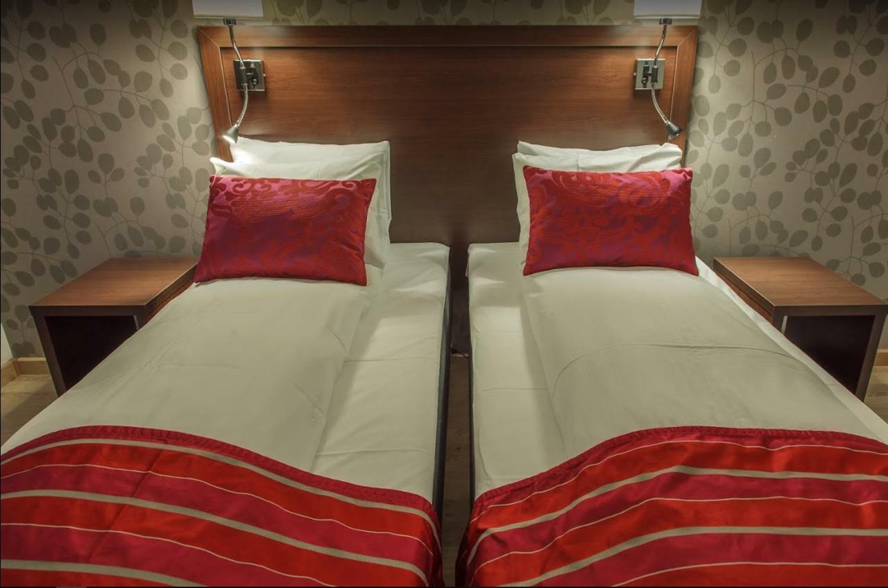 Thon Partner Hotel Victoria Hamar Екстер'єр фото